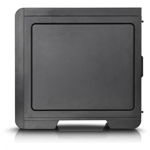 Carcasa Thermaltake Core V51