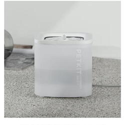 Fantana apa pentru animale de companie PETKIT Eversweet SOLO SE, 1,8 L, filtru in 3 straturi, USB