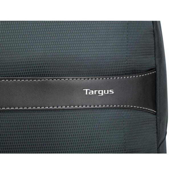 Targus Rucsac laptop Geolite Plus, pentru laptopuri de 15.6" sau mai mici, capacitate 26 de litri, material nylon;PU, dimensiuni:31 x 46.4 x 13.4 cm, dimensiune compartiment laptop: 38.7 x 2.5 x 26.5 cm, greutate 0.61 kg, negru