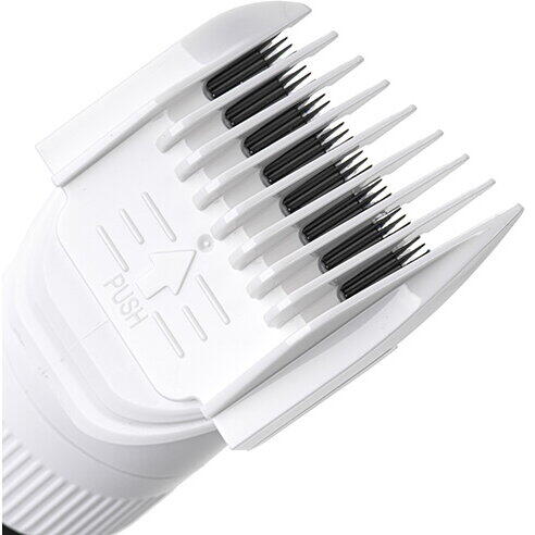ADLER Aparat de tuns Hair clipper LED, USB C, afisaj LED, alb