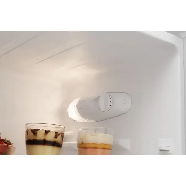 Combina frigorifica Amica FK200.4, 157 l, 144 cm, Clasa F, Alb