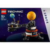 LEGO Technic: Planeta Pamant si Luna pe orbita 42179, 10 ani+, 526 piese