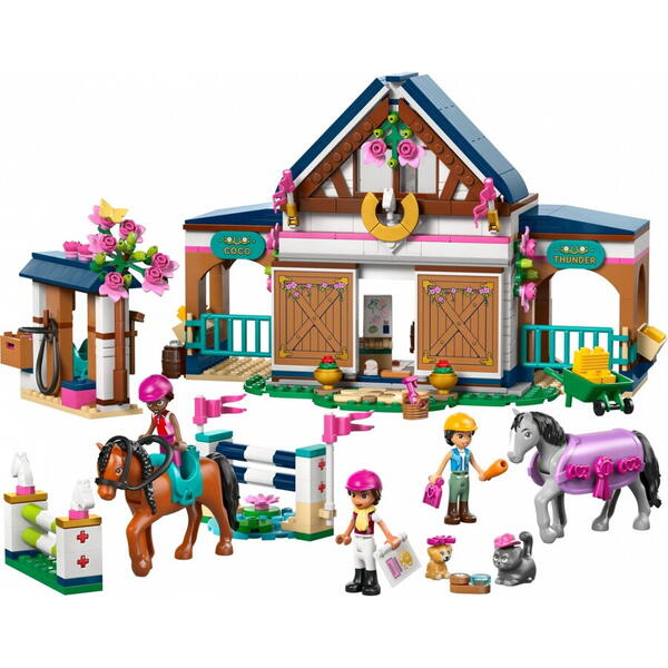 LEGO Friends: Grajd de cai si academie de echitatie 42688, 7 ani+, 735 piese