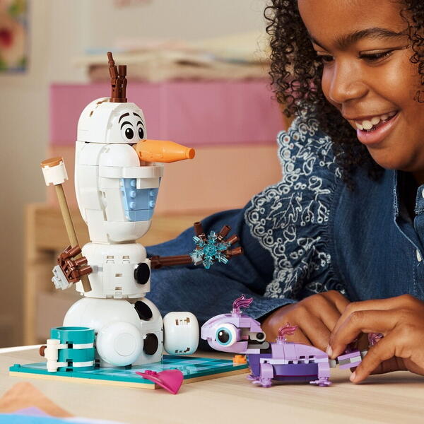 LEGO Disney Princess: Distractie la picnic cu Olaf si Bruni 43287, 7 ani+, 478 piese